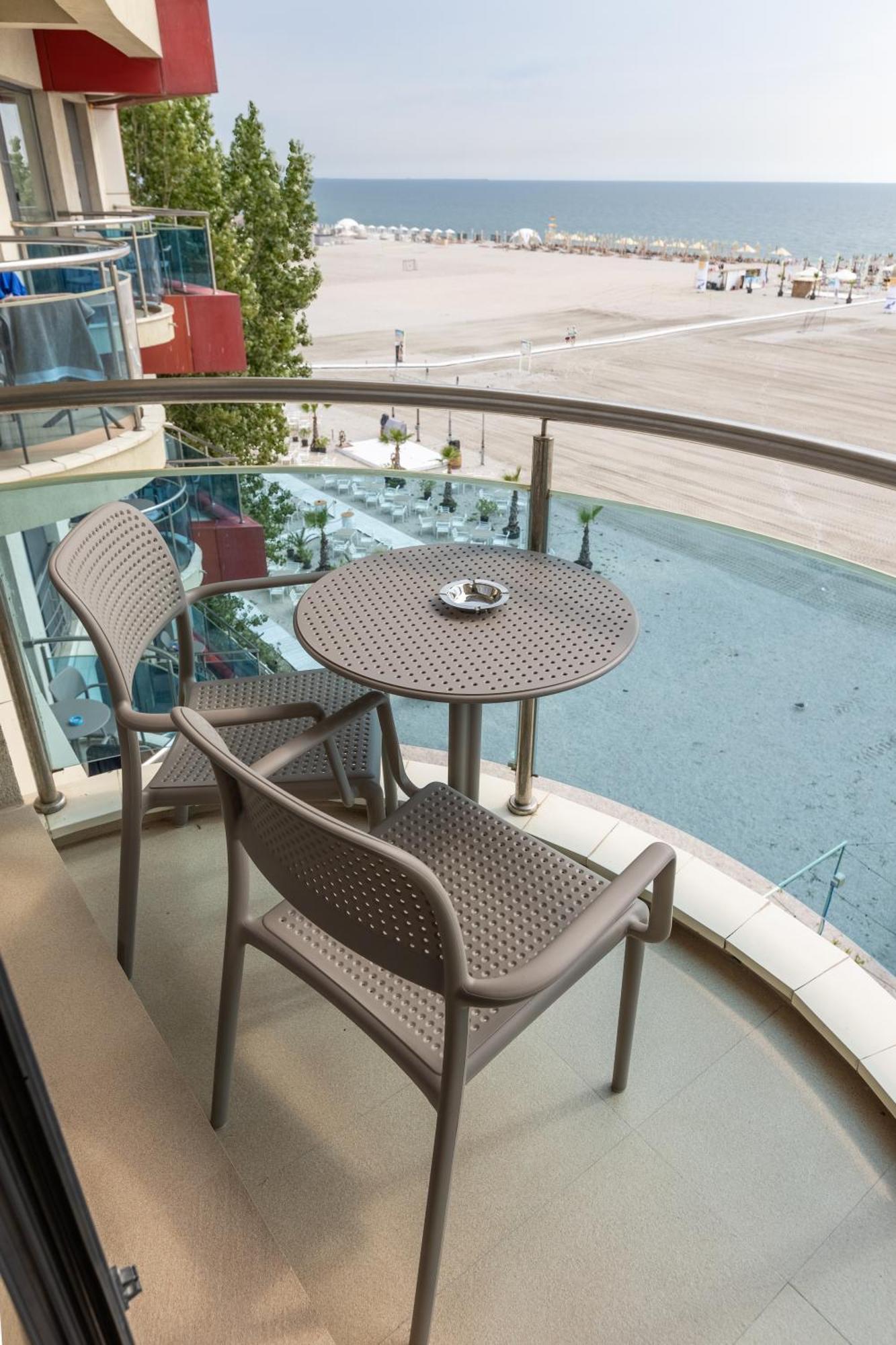 Hotel Hawaii Mamaia Exterior foto
