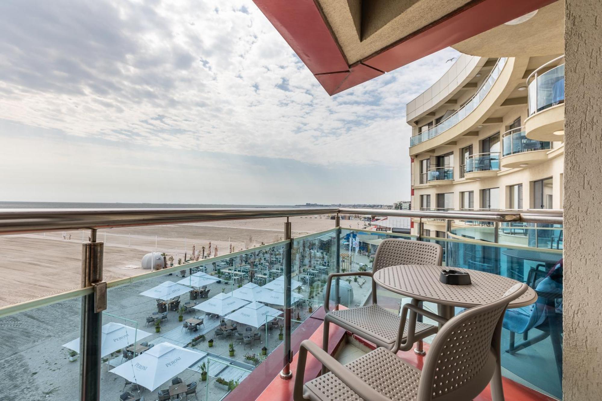 Hotel Hawaii Mamaia Exterior foto