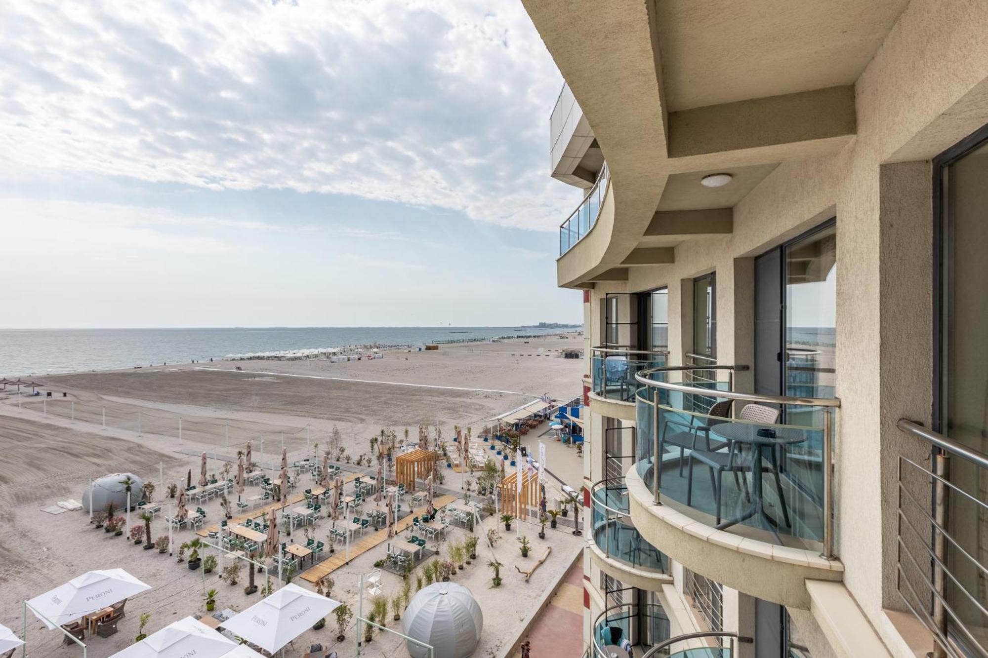 Hotel Hawaii Mamaia Exterior foto